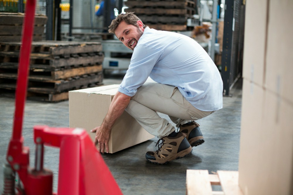 Navigating Manual Handling Regulations in the UK - Manual Handling Training Article