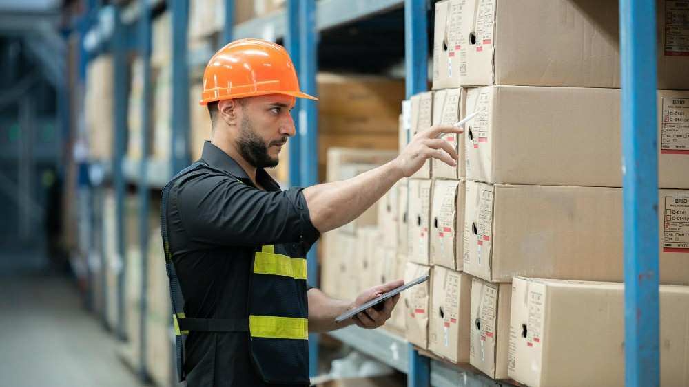 Enhancing Employee Safety with Effective Manual Handling Practices - Manual Handling Training Article