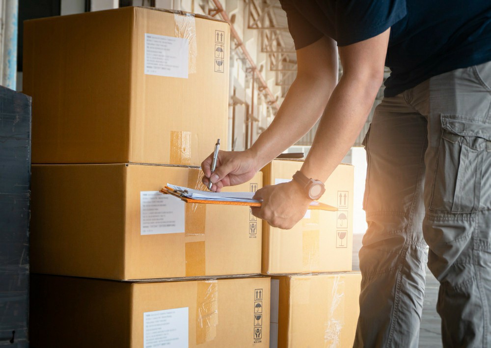 Join Our Cheap Manual Handling Course with Certificate for Career Growth - Manual Handling Training Article