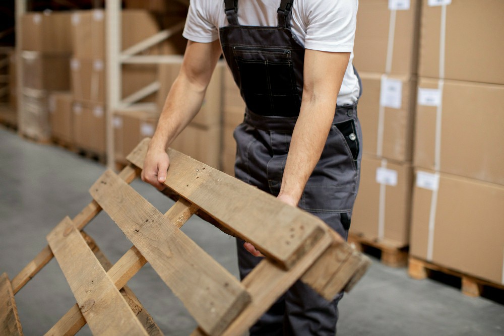 Navigating Your Options: The Best Manual Handling Courses Online in the UK - Manual Handling Training Article