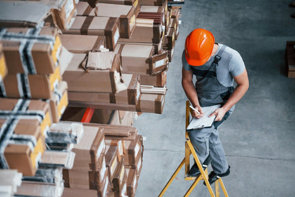 Unlocking Workplace Safety: The Importance of a Manual Handling Certificate in London - Manual Handling Training Article