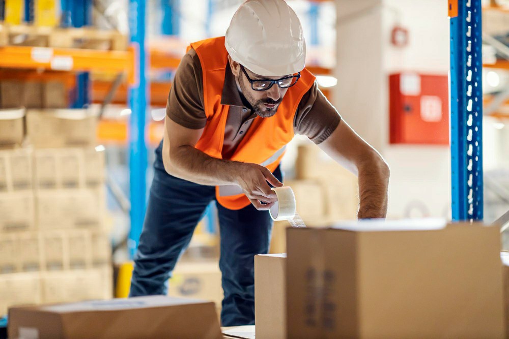 Exploring the Advantages of Taking a Manual Handling Course Online in the UK - Manual Handling Training Article