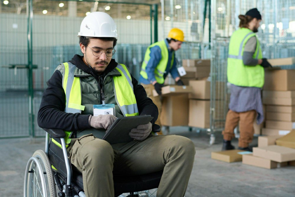 Unlocking Employee Potential: The Importance of Manual Handling Training Online - Manual Handling Training Article