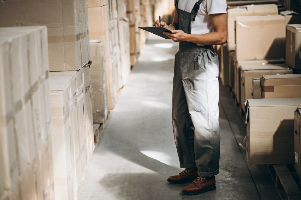 Elevate Your Workplace Safety: Explore Accredited Online Manual Handling Courses in the UK - Manual Handling Training Article