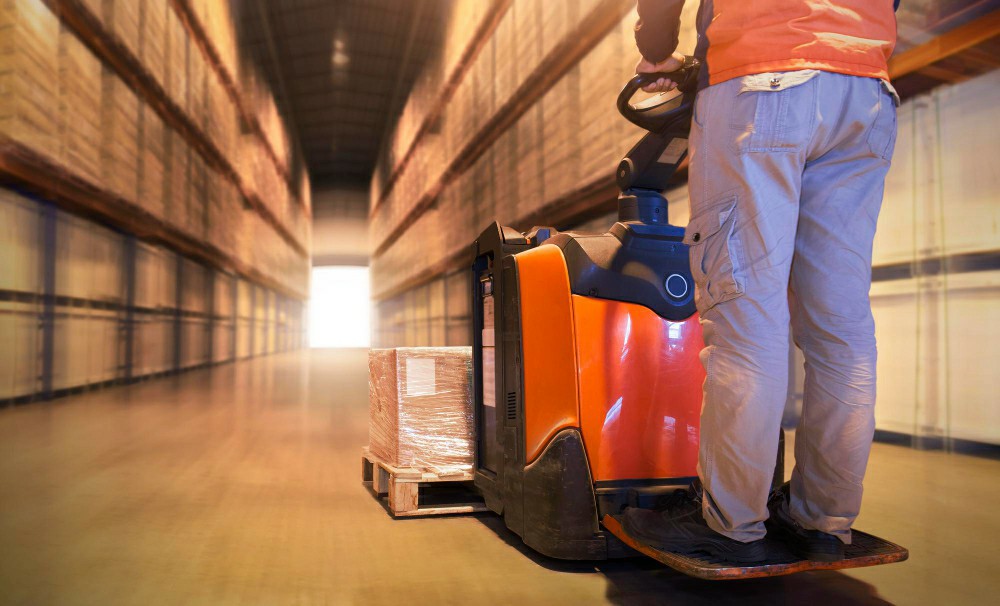 Elevate Workplace Safety: Why a Manual Handling Course Online is Essential in the UK - Manual Handling Training