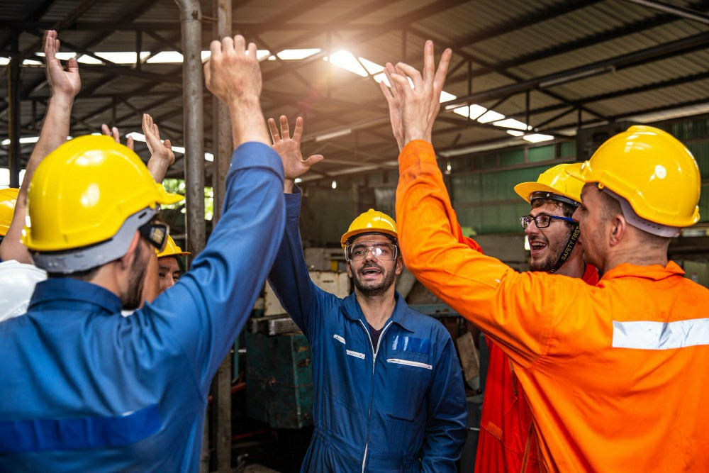 The Future of Workplace Safety: Embrace Online Manual Handling Training - Manual Handling Training Article