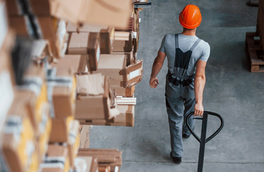 Unlocking the Future of Workplace Safety: Manual Handling Training Online in the UK - Manual Handling Training Article