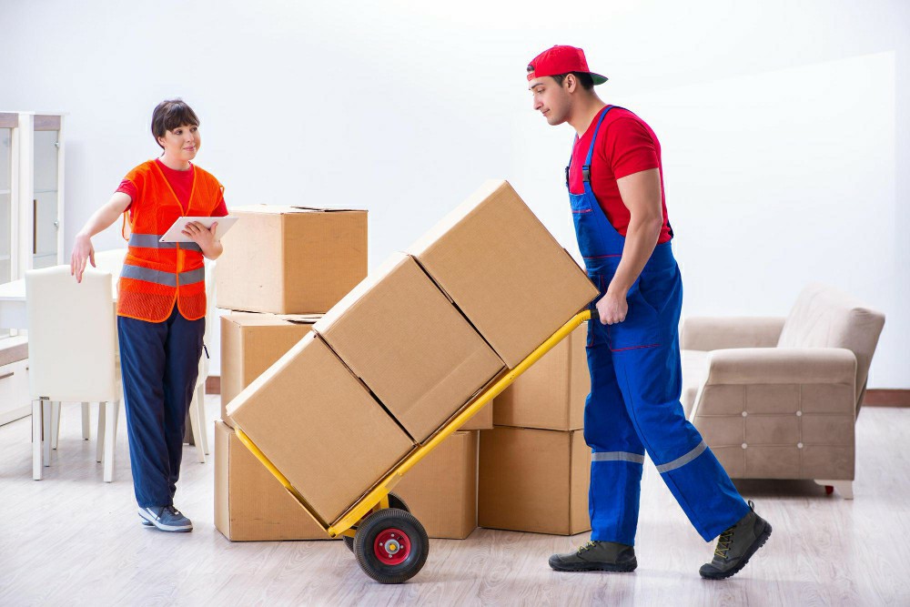 Unlocking the Future: The Case for Manual Handling Training Online in the UK - Manual Handling Training Article