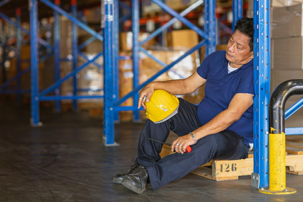 Unlocking the Benefits of Online Manual Handling Courses in the UK - Manual Handling Training Article
