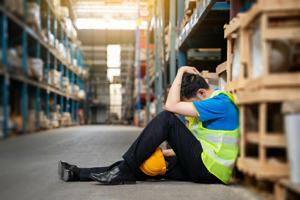 Mastering Safe Lifting Techniques: Essential Manual Handling Skills for Every Workplace - Manual Handling Training Article