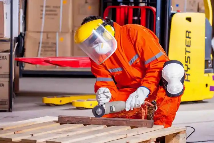Avoiding Common Mistakes with Abrasive Wheels: Essential Training for Workers - Manual Handling Training Article