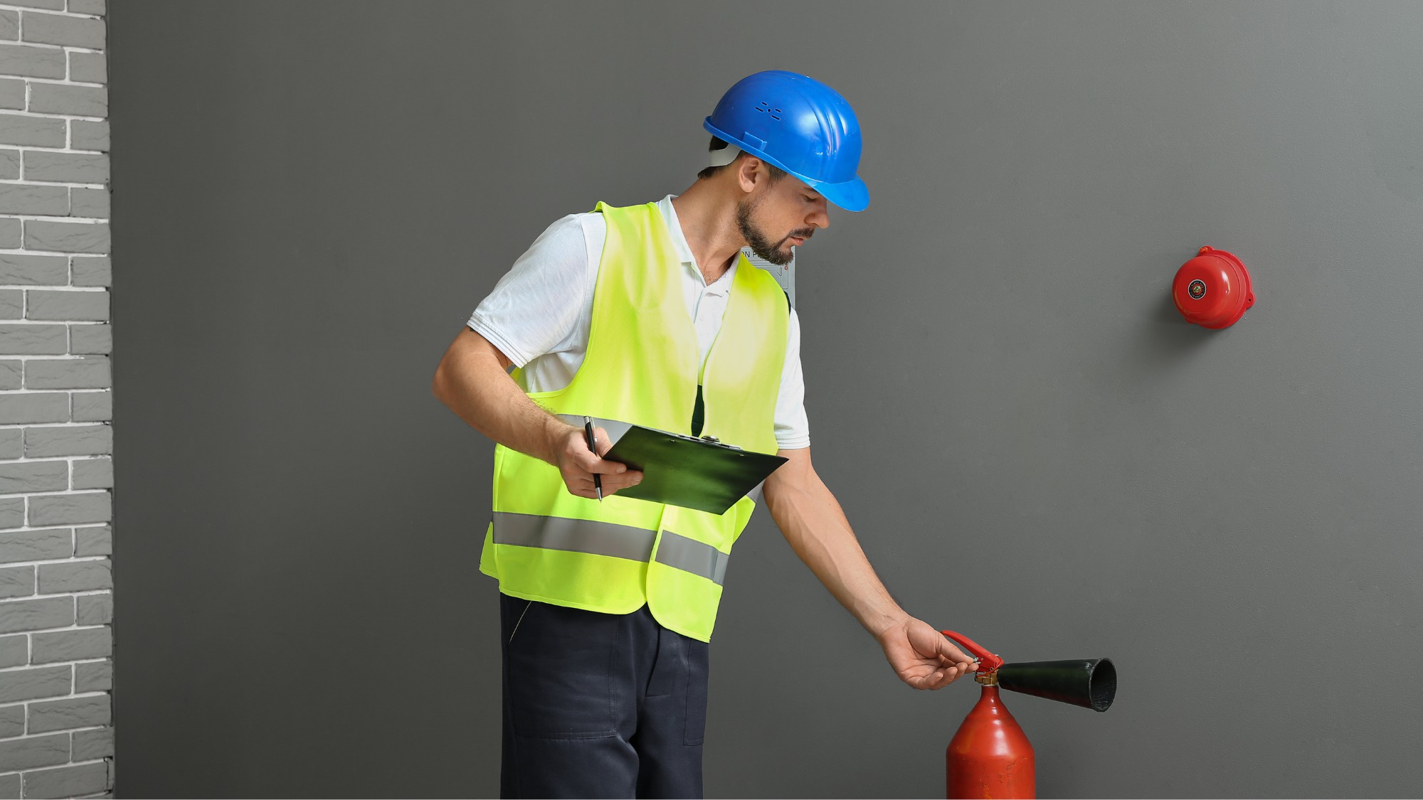 Unlocking Workplace Safety: The Essential Guide to Fire Warden and Fire Marshal Certification in the UK - Manual Handling Training Article