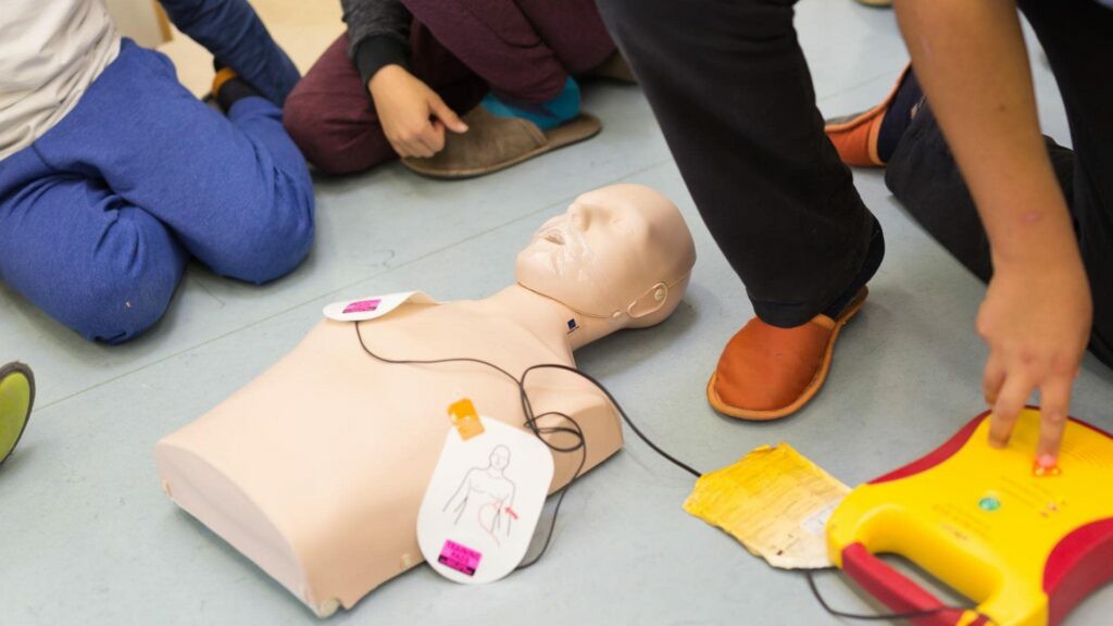 Boost Workplace Safety: The Critical Importance of First Aid & CPR Training Across the UK - Manual Handling Training Article
