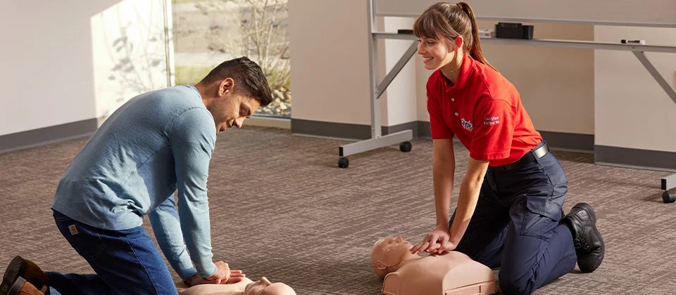 First Aid & CPR Training: Essential for Enhancing Workplace Safety Across the UK's Major Cities - Manual Handling Training Article