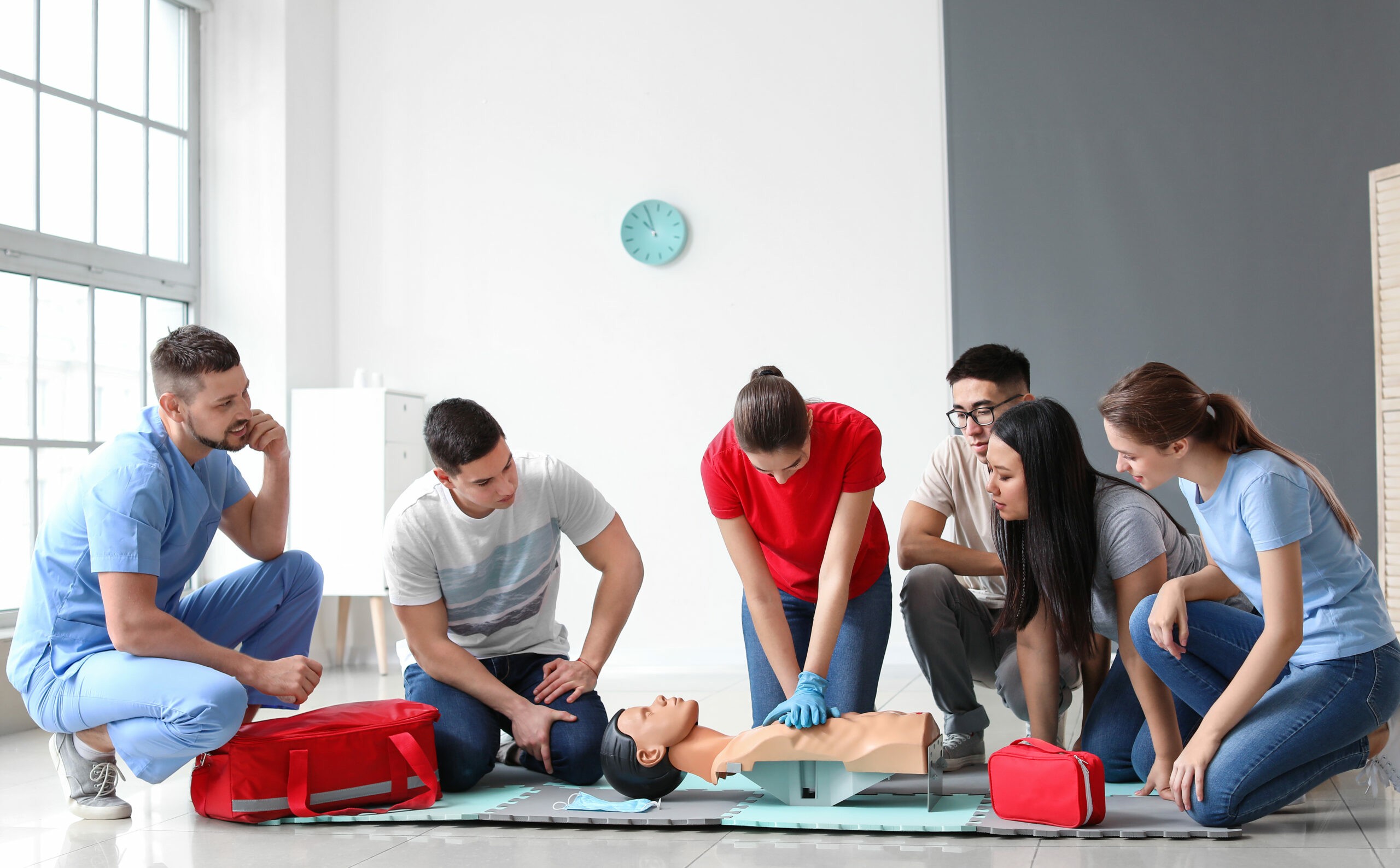 Empowering Workplace Safety: The Necessity of First Aid & CPR Training in the UK's Businesses - Manual Handling Training Article