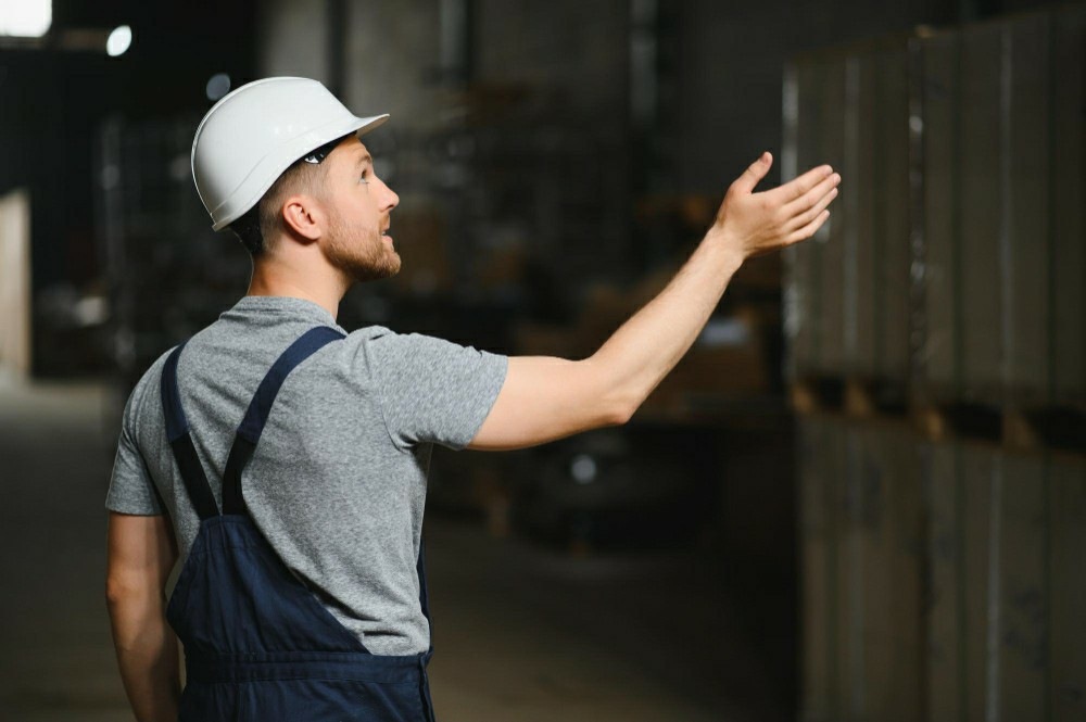 Unlock Workplace Safety with Online Manual Handling Training and Certification in the UK - Manual Handling Training Article