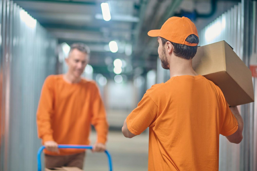 Achieve Compliance and Efficiency with Online Manual Handling Certification in the UK - Manual Handling Training Article