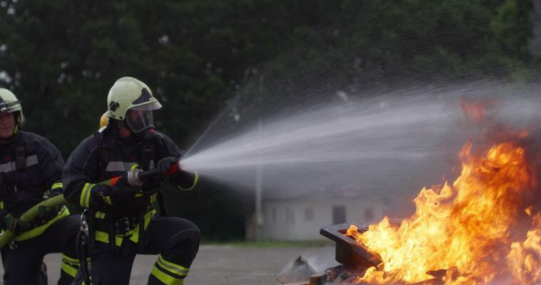 Unlock Fire Safety: Online Fire Extinguisher Certification in the UK - Manual Handling Training Article