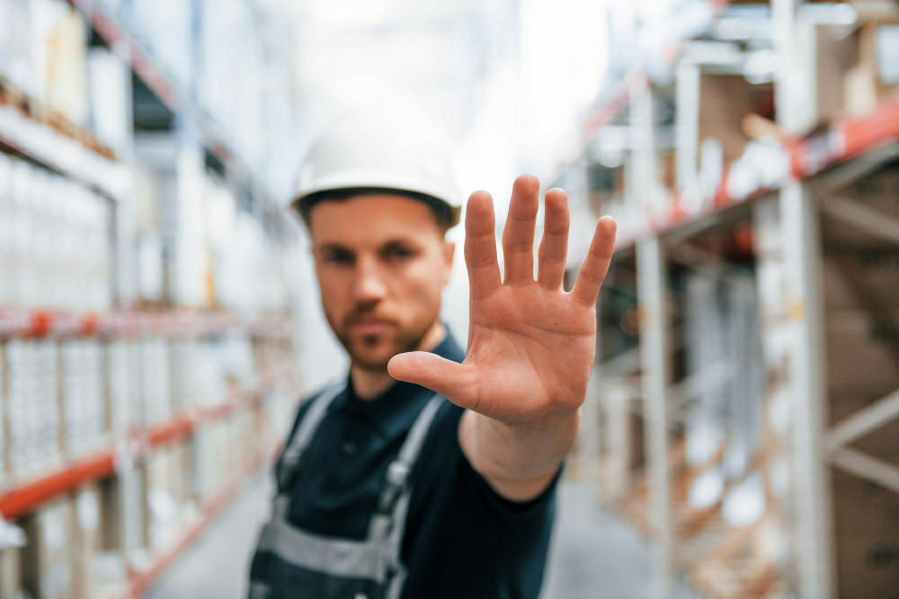 Master Safe Manual Handling: Get Your Certification Online in Ireland - Manual Handling Training Article